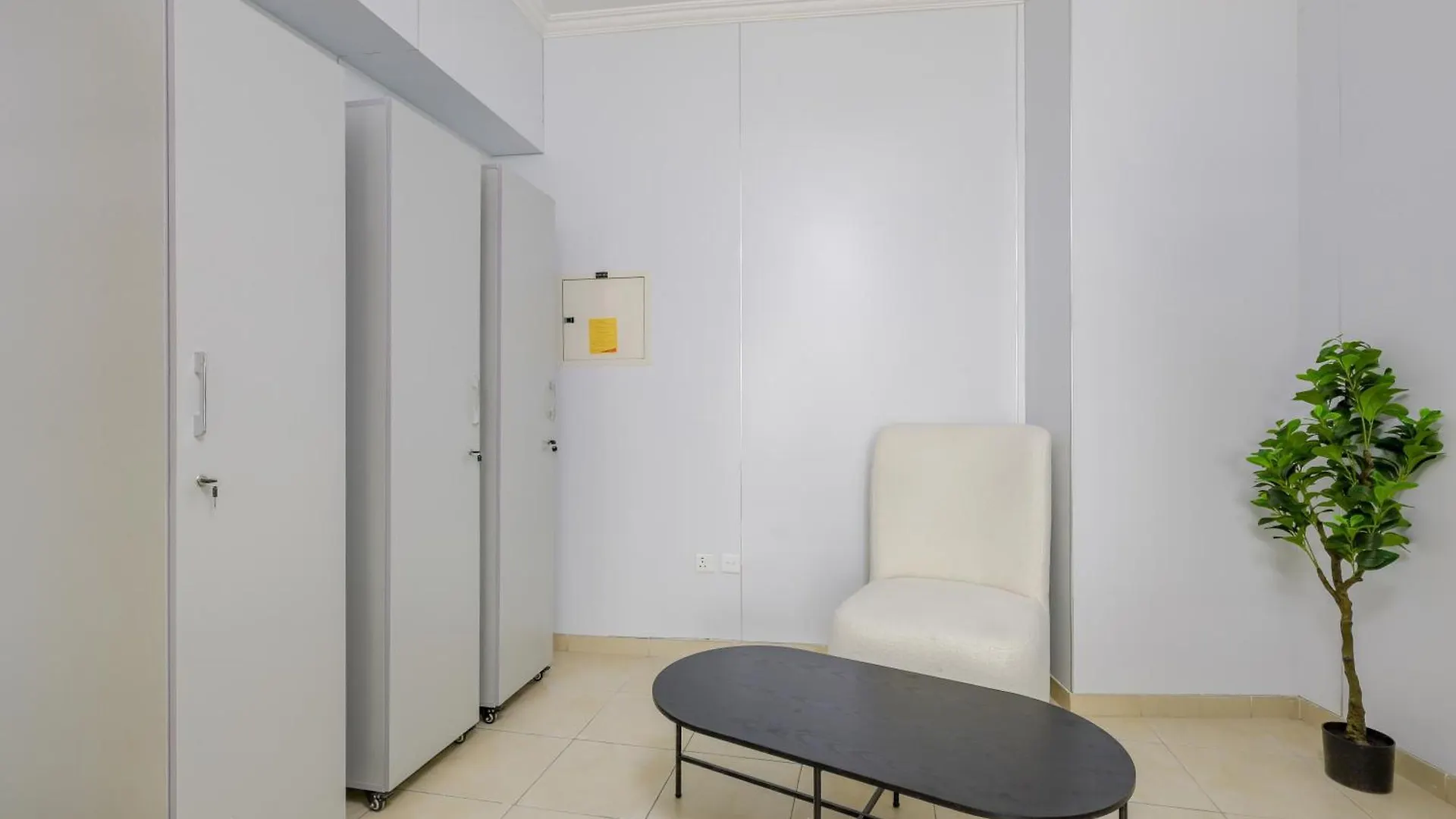 Apartment In Downtown 1B Of 4Beds Female1Of 8Beds Male1213 Dubai